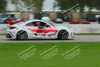 media/Dec-13-2025-OnGrid (Sat) [[98be3c0626]]/Group 2 Yellow/Sunset S4/